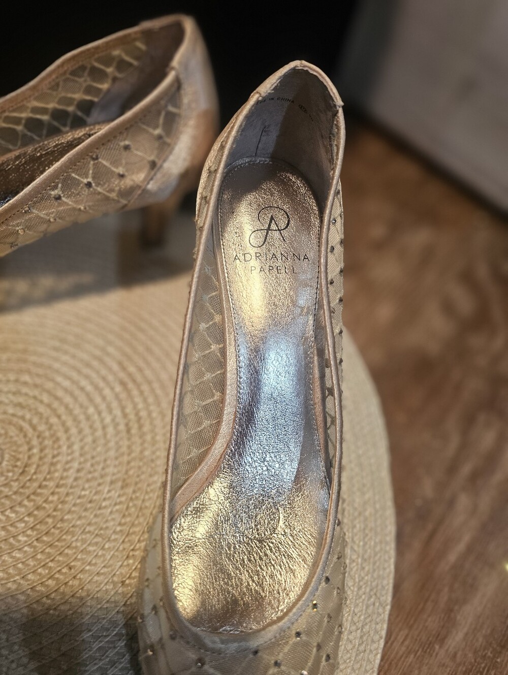 Adrianna Papell Jamie Pump Peep Toe Heels W Rhinestones Champagne Size 9.5 - Picture 9 of 10